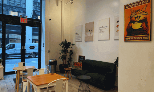 At The Venue Cafe Chelsea – Work-Friendly Coffee Shop NYC 5 Inside The Venue Cafe Chelsea 1 1 1 1